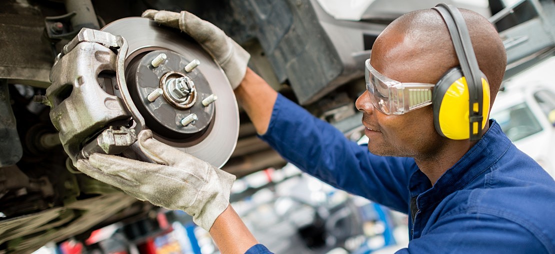 EPI para mecânico: 6 principais para o dia a dia de trabalho